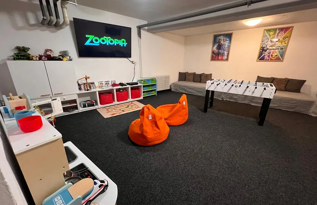 Penzion Mona Rooms & Apartments-1